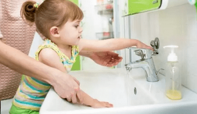 Möglichkeiten zur Übertragung und Infektion mit Parasiten